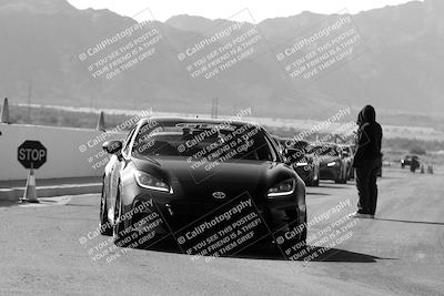 media/Dec-03-2023-Speed Ventures (Sun) [[63e011f1de]]/1-Pre Grid-Track Entry/